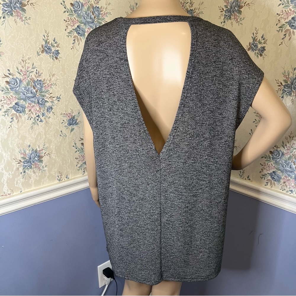 Fab’rik Grey Drop Shoulder Top, Size M, NWT